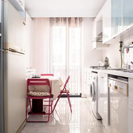 Apartment Flat Near Trendy Attractions In Kadikoy